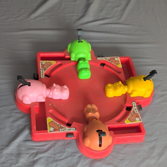 Hasbro Other - Hasbro Hungry Hippos Game - Red, Pink, Green, Yellow, Brown Missing The Balls
